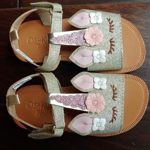 Unicorn gold sparkle sandals, size 8 toddler -only worn once